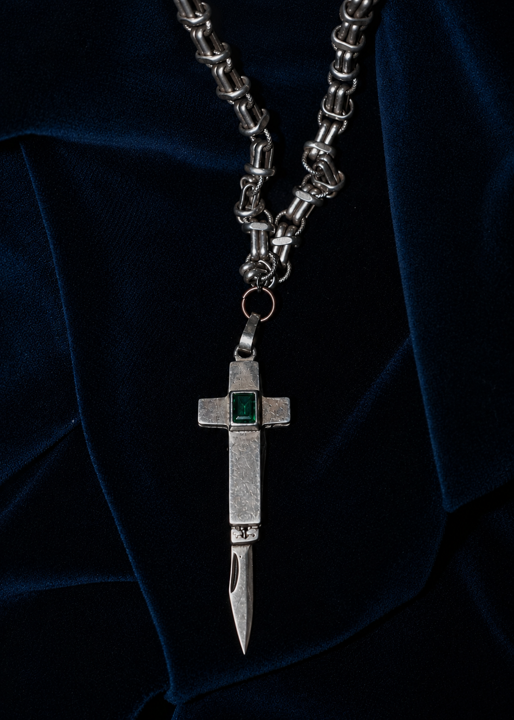 Fila Sagrada Rosary With Emerald